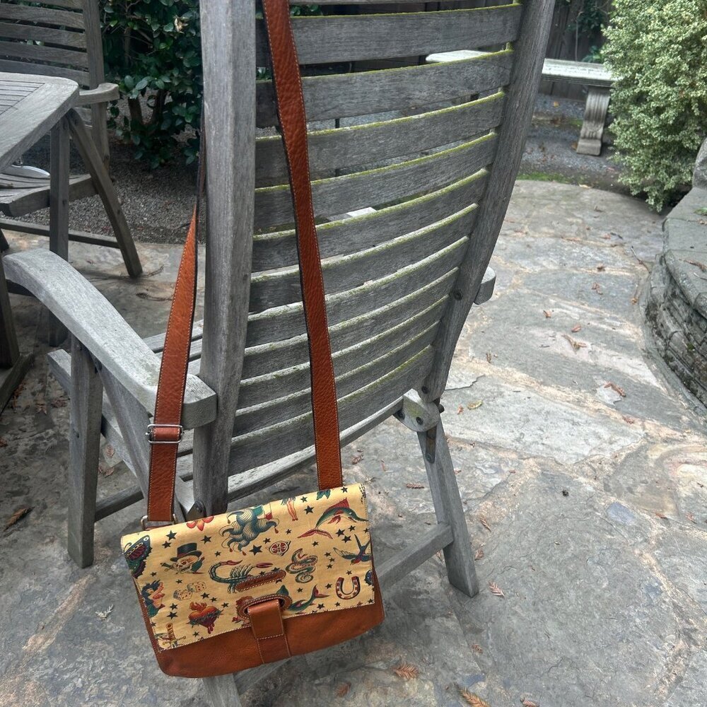 D'Luciano Leather and Canvas Graphic Snake Skull Heart Mermaid Crossbody Purse - Picture 9 of 9